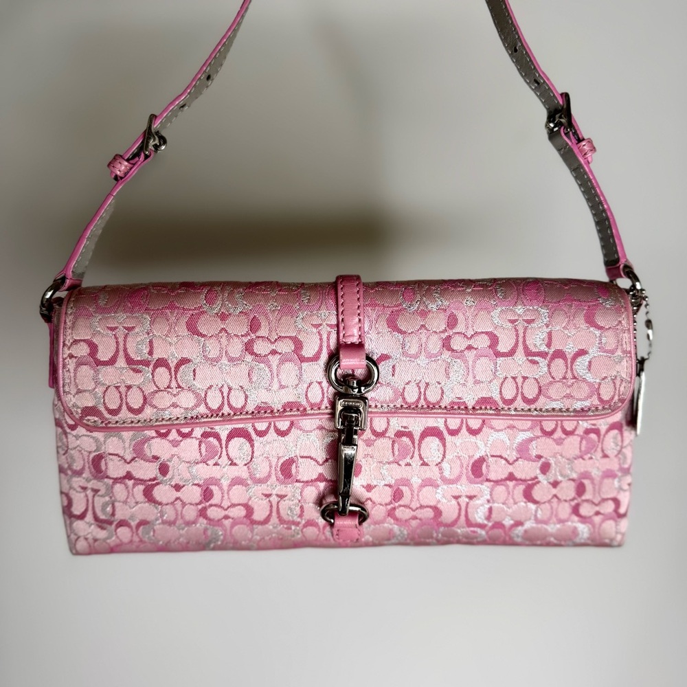 Vintage Coach Pink Signature Hampton Shoulder Bag 8946
